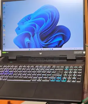 New Laptop Acer Predator Helios 300 16GB Intel Core i9 SSD 1T