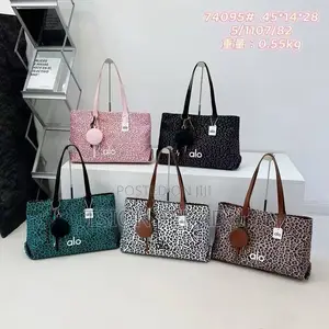 Ladis Tote Bags