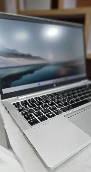New Laptop HP EliteBook 840 G8 16GB Intel Core i7 SSD 512GB