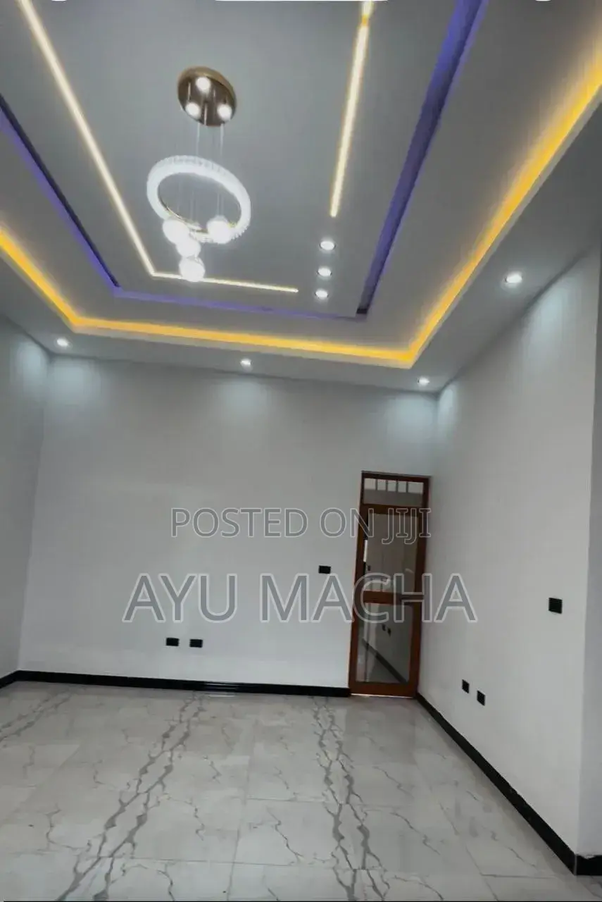 Furnished 3bdrm Villa in Yeka for sale