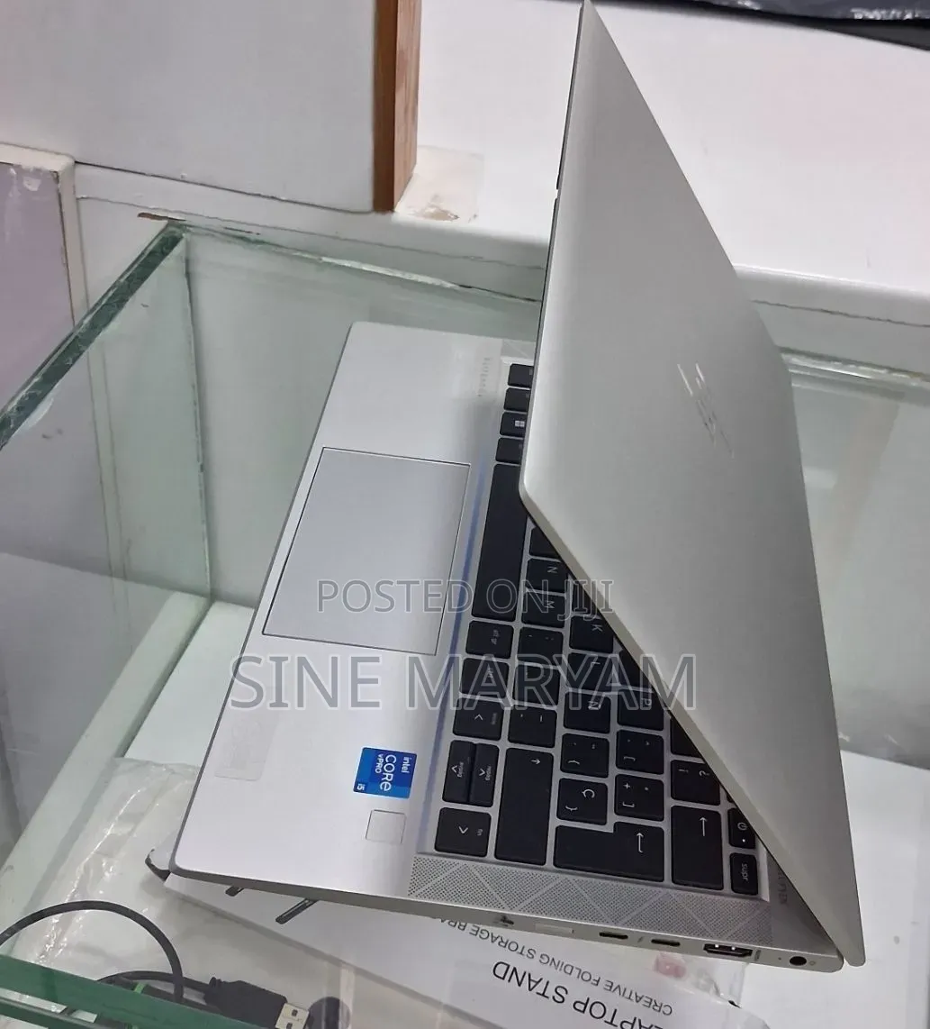 New Laptop HP EliteBook 840 16GB Intel Core i5 SSD 512GB