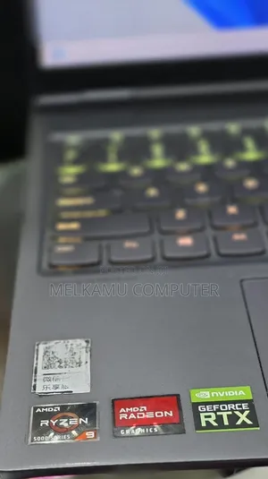 New Lenovo Legion Y7000P IRX9 Gaming Laptop 16GB Intel Core i9 SSD 1T
