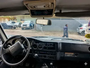 Toyota Land Cruiser 1988 Gray