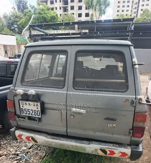 Toyota Land Cruiser 1988 Gray