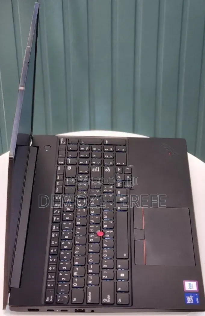 New Laptop Lenovo ThinkPad E16 Gen 3 16GB Intel Core Ultra 7 SSD 512GB