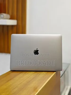 New Laptop Apple MacBook Air 2020 M1 8GB Apple M1 SSD 256GB