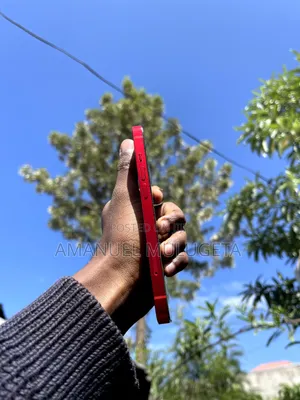 Apple iPhone 13 128 GB Red