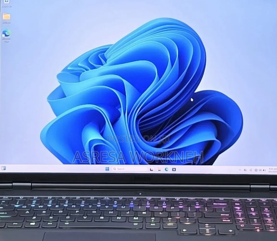 New Laptop Lenovo 16GB AMD Ryzen 5 SSD 1T