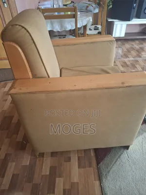 Singl Sofas