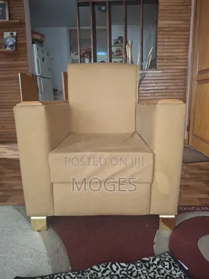 Singl Sofas