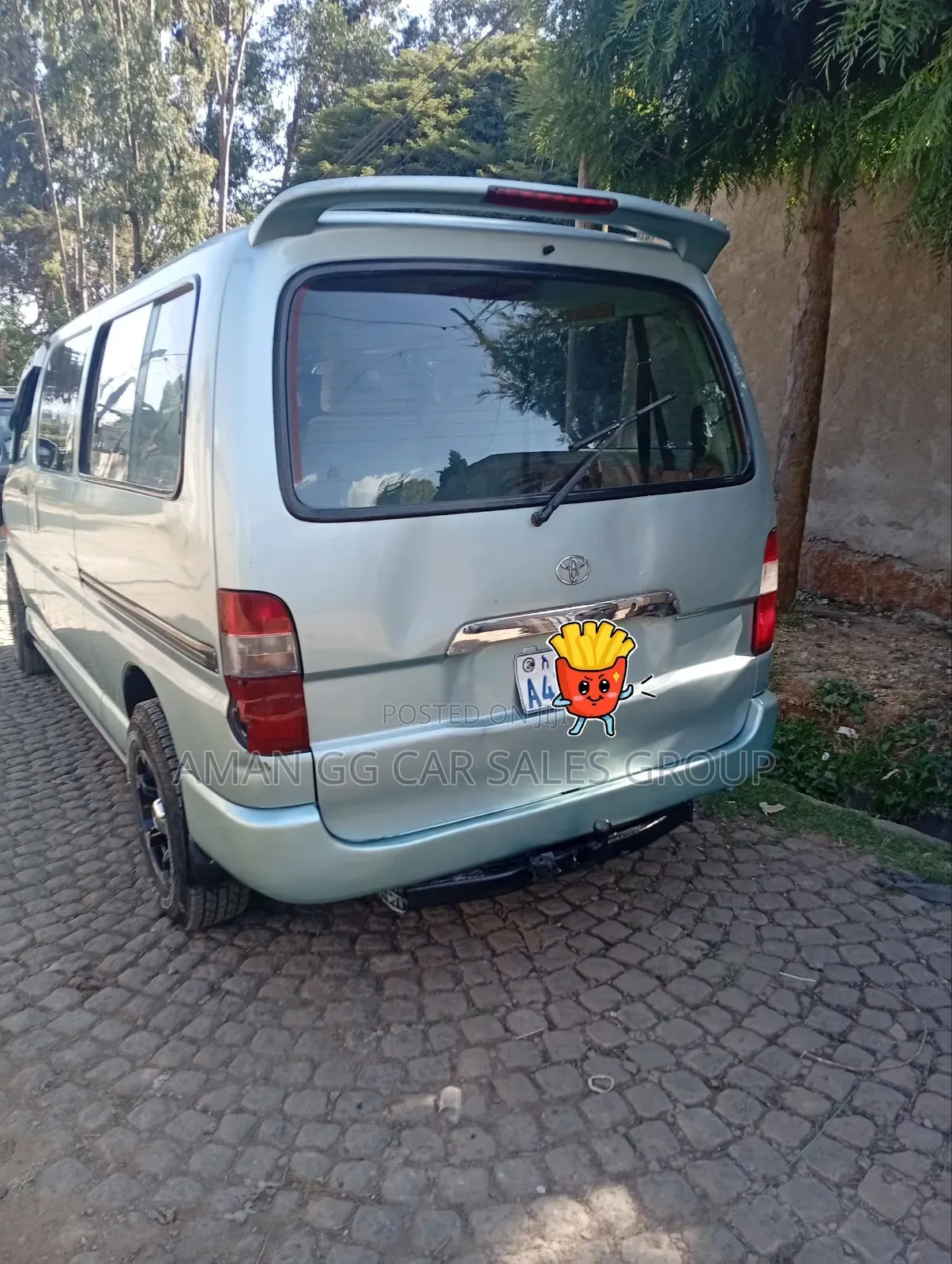Toyota HiAce 1998 Silver