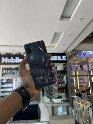 Samsung Galaxy M06 5G 128 GB