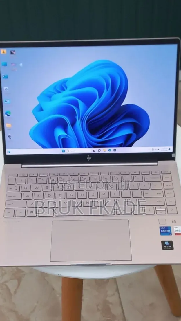 New Laptop HP Pavilion 14 16GB Intel Core i7 SSD 1T
