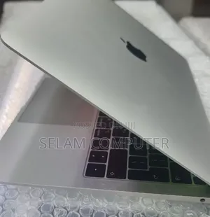 New Laptop Apple MacBook Air 2018 8GB Intel Core i5 SSD 128GB