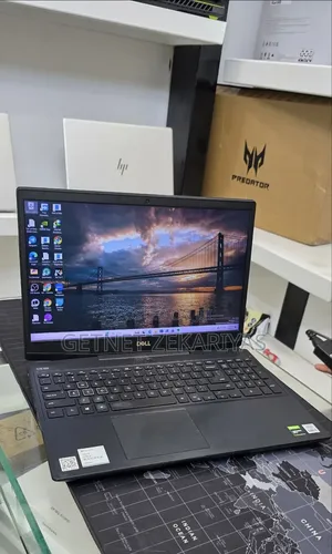New Laptop Dell G15 5535 32GB Intel Core i7 SSD 512GB