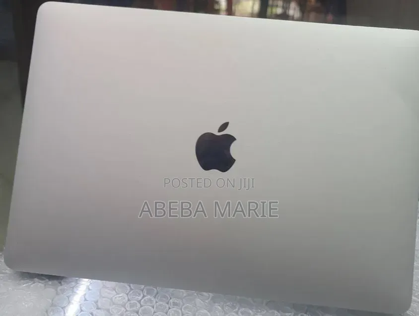 New Laptop Apple MacBook Air 2018 8GB Intel Core i5 SSD 128GB