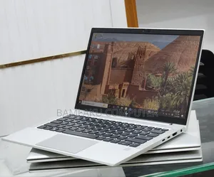 New Laptop HP EliteBook 830 G8 16GB Intel Core i7 SSD 512GB