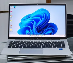 New Laptop HP EliteBook 830 G8 16GB Intel Core i5 SSD 512GB