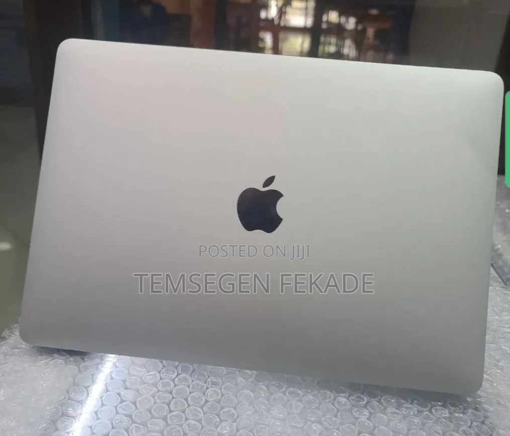 New Laptop Apple MacBook Air 2018 8GB Intel Core i5 SSD 128GB