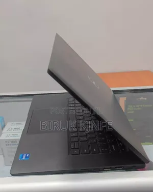 New Laptop Dell Latitude 7520 32GB Intel Core i7 SSD 512GB