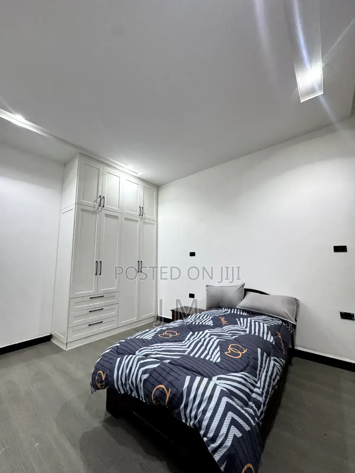 Furnished 3bdrm Apartment in Kirkos for rent