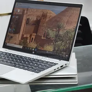 New Laptop HP EliteBook 830 G8 16GB Intel Core i7 SSD 512GB