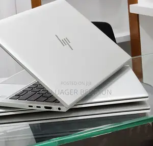 New Laptop HP EliteBook 830 G8 16GB Intel Core i7 SSD 512GB