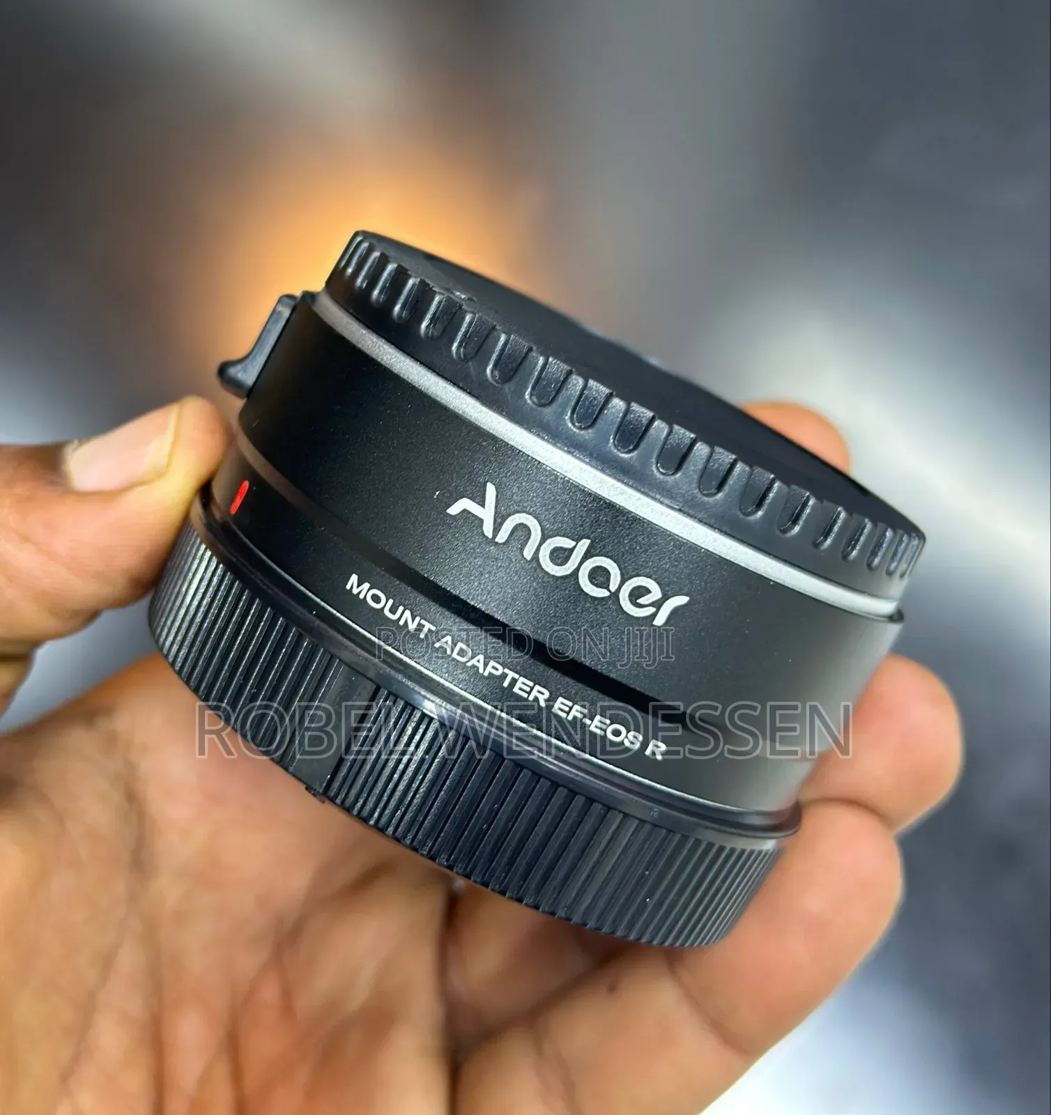 Canon Ef-Eos R Lens Adapter .