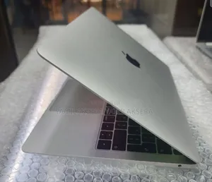 New Laptop Apple MacBook Air 2018 8GB Intel Core i5 SSD 128GB