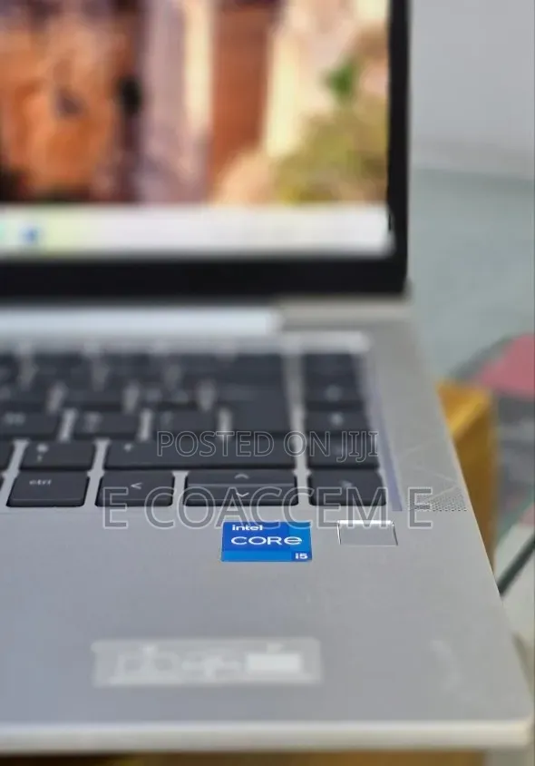 New Laptop HP 16GB Intel Core i5 SSD 512GB