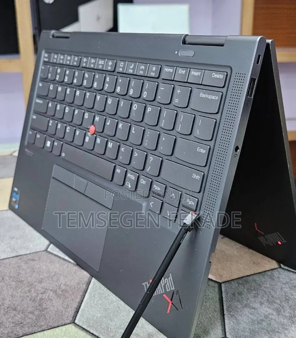 New Laptop Lenovo ThinkPad X1 Yoga 16GB Intel Core i7 SSD 512GB