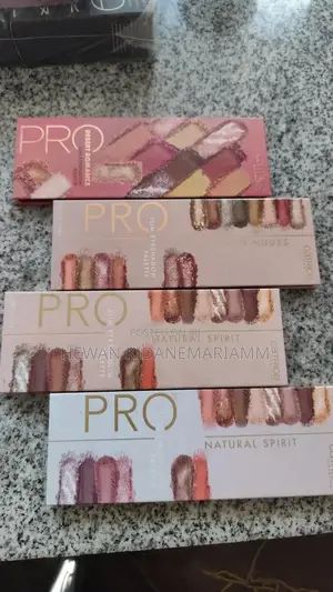 Eye Shadow Pallet