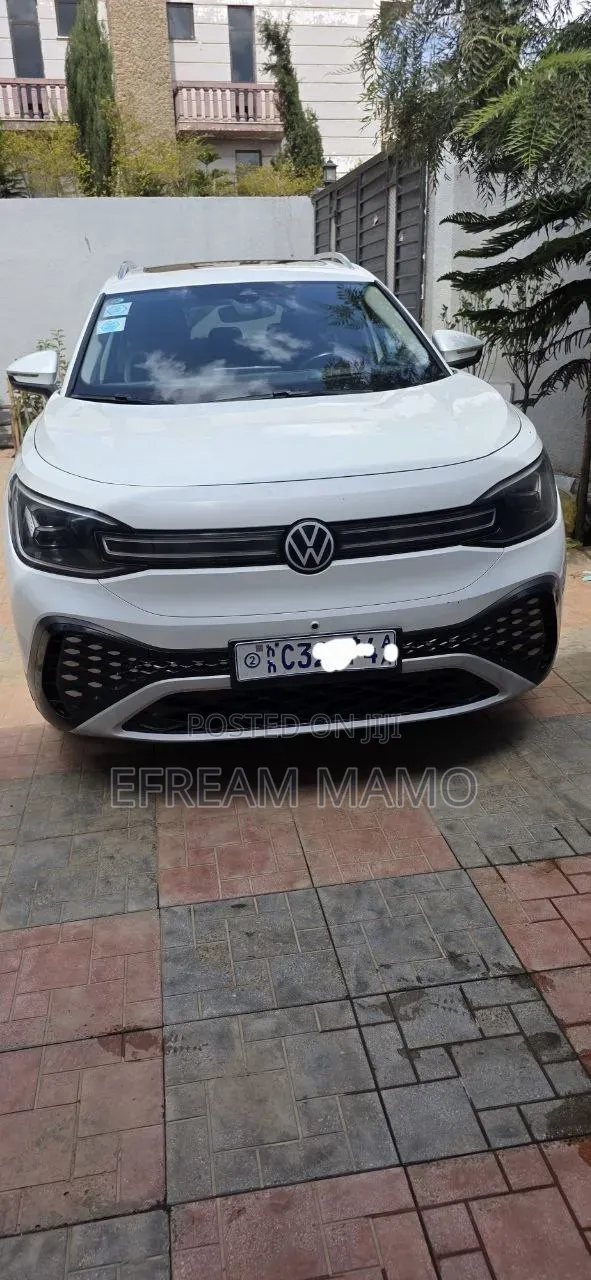 Volkswagen ID.6 2022 White