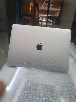 New Laptop Apple MacBook Air 2018 8GB Intel Core i5 SSD 128GB