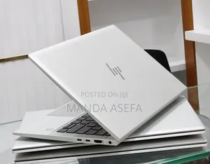 New Laptop HP EliteBook 830 G8 16GB Intel Core i7 SSD 512GB