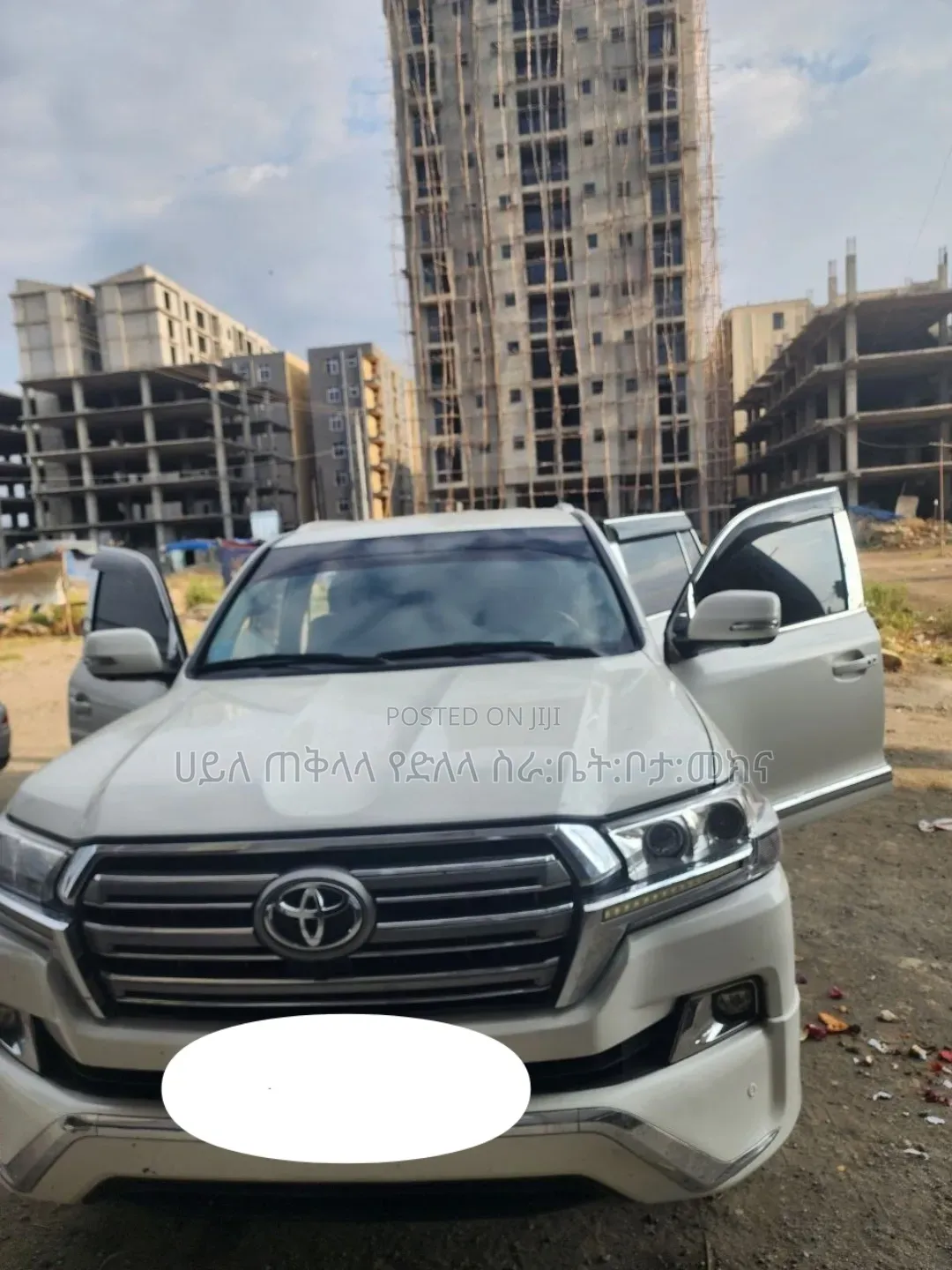Toyota Land Cruiser 2012 White