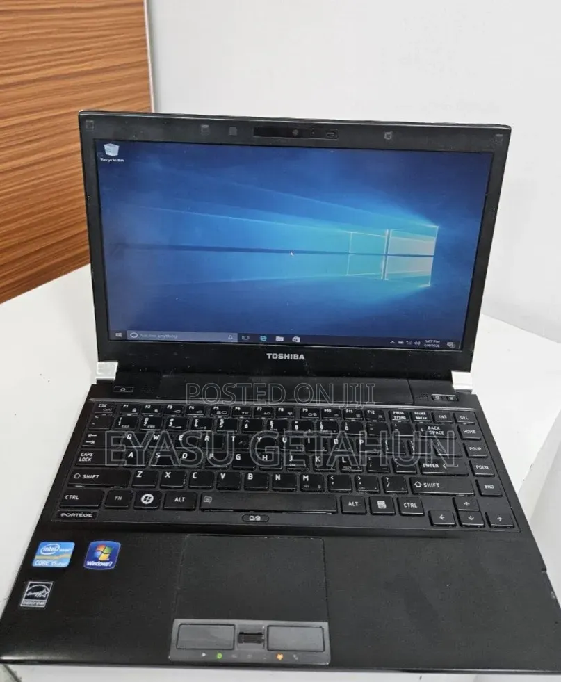 New Laptop Toshiba Satellite C55 4GB Intel Core i5 HDD 250GB