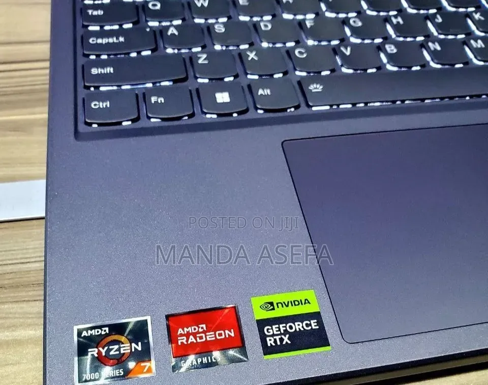 New Laptop Lenovo Legion 5 16GB AMD Ryzen 7 SSD 1T