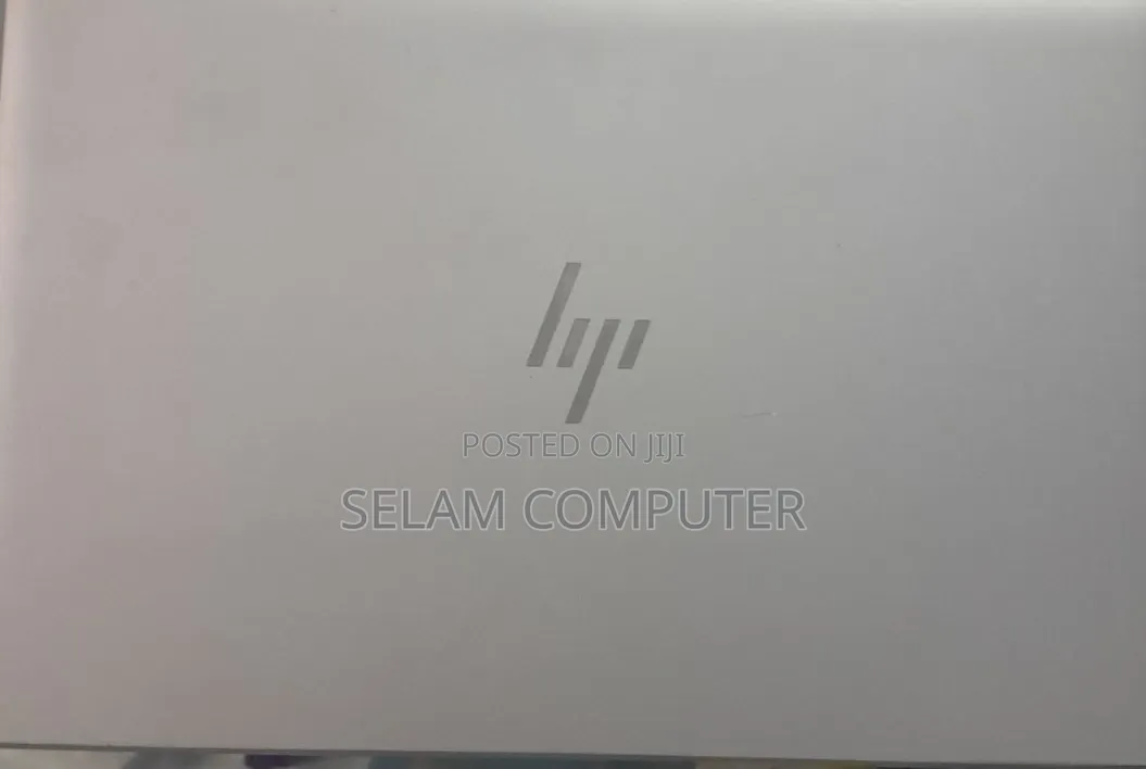 New Laptop HP EliteBook 840 G8 8GB Intel Core i7 SSD 512GB