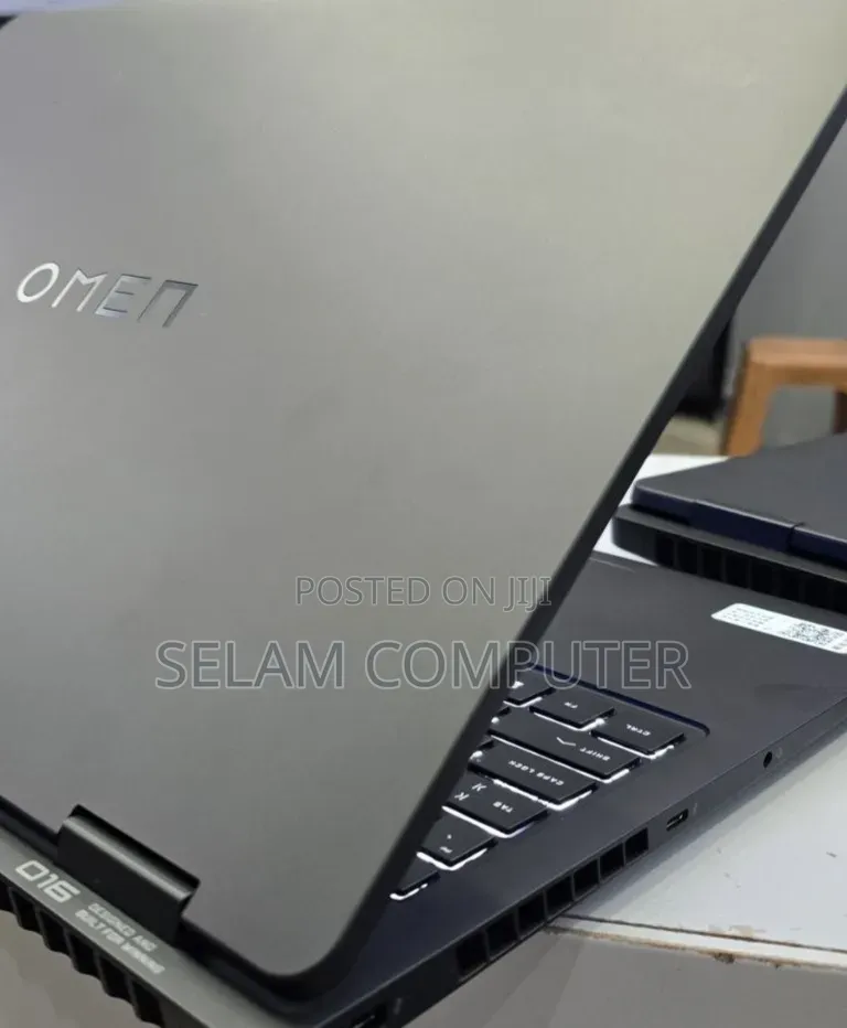 New Laptop HP Omen 16 16GB Intel Core i7 SSD 1T