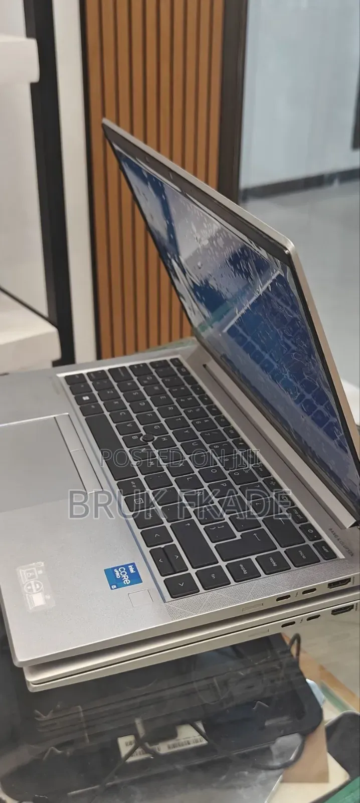 New Laptop HP EliteBook 840 G8 16GB Intel Core i5 SSD 512GB
