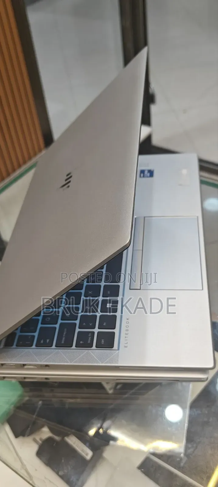 New Laptop HP EliteBook 840 G8 16GB Intel Core i5 SSD 512GB