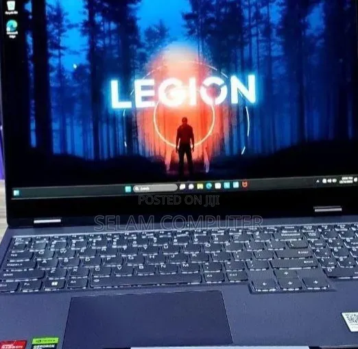 New Laptop Lenovo Legion 5 16GB AMD Ryzen 7 SSD 512GB