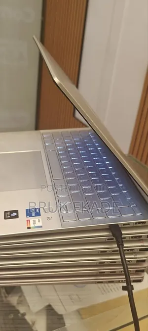 New Laptop HP Pavilion 14 16GB Intel Core i5 SSD 1T