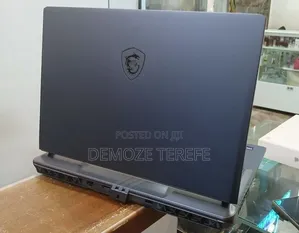 New Laptop MSI Vector 16 HX AI A2XWIG 16GB Intel Core Ultra 7 SSD 1T