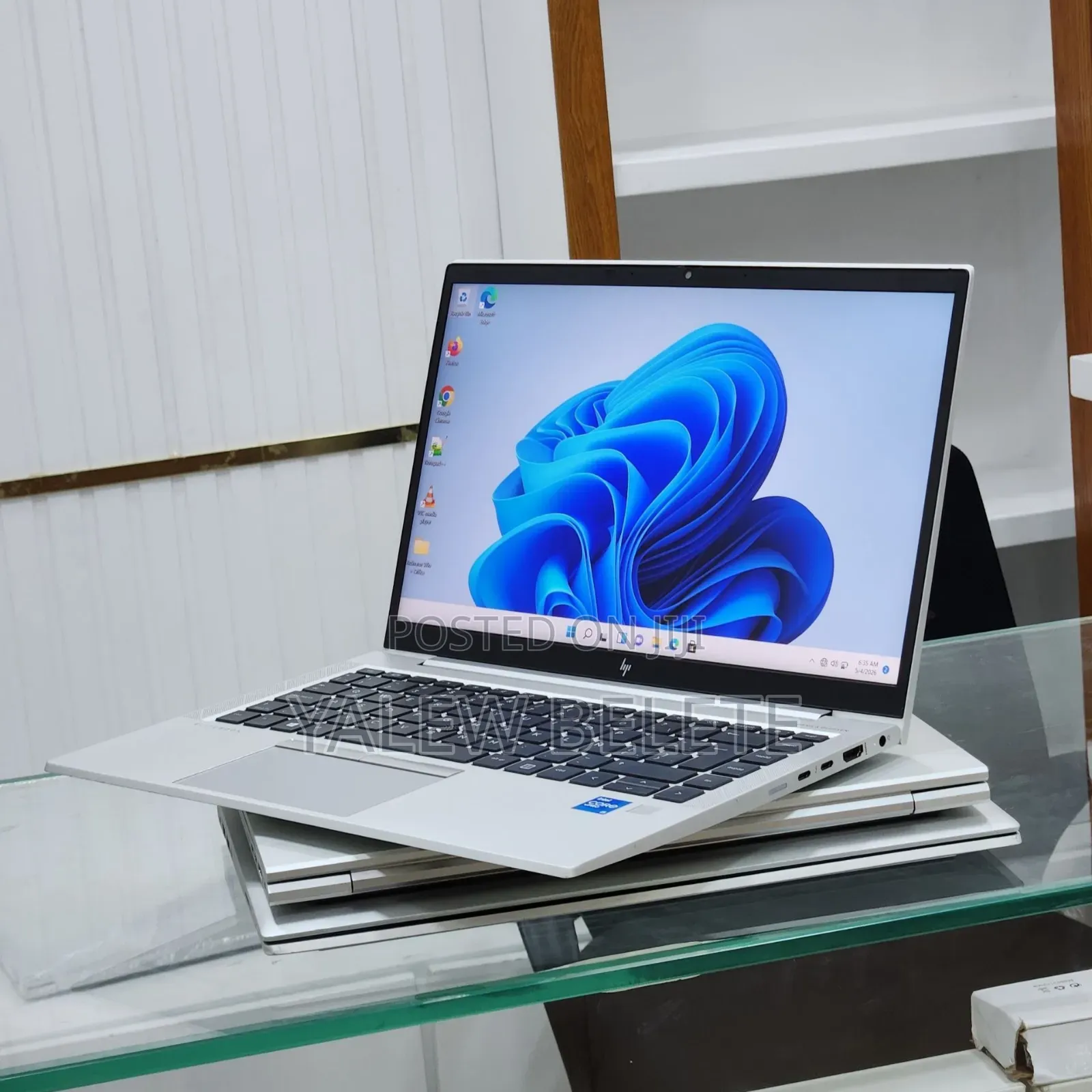 New Laptop HP EliteBook 830 G8 16GB Intel Core i5 SSD 512GB