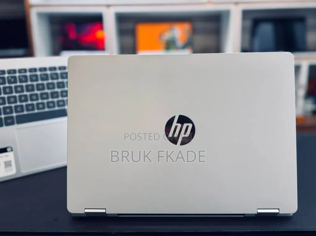 New Laptop HP OmniBook X Flip 14" 16GB Intel Core 7 SSD 512GB