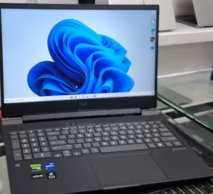 New Laptop HP Victus 15 16GB Intel Core i7 SSD 1T