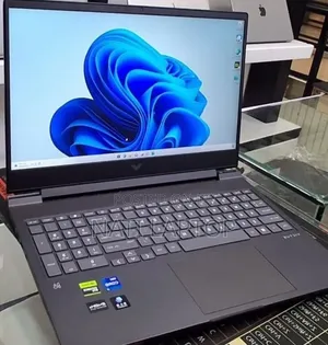 New Laptop HP Victus 15 16GB Intel Core i7 SSD 1T