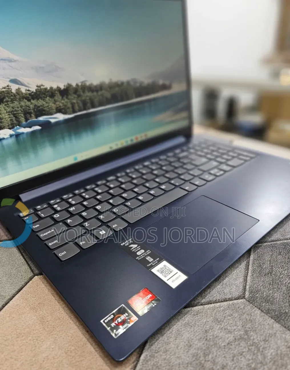New Laptop Lenovo IdeaPad 1 8GB AMD Ryzen 5 SSD 512GB